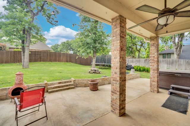 6105 Waterview Drive, Arlington, TX 76016
