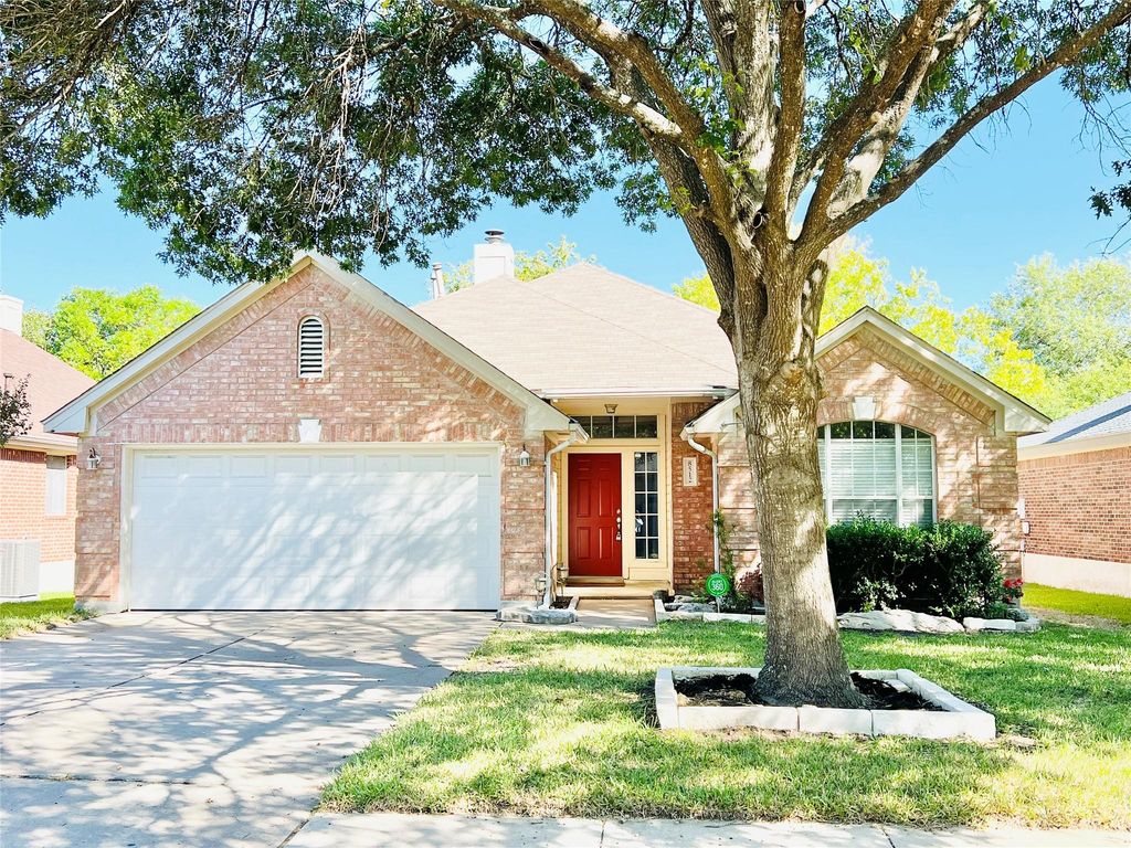 8512 Hillrock DR, Round Rock, TX 78681