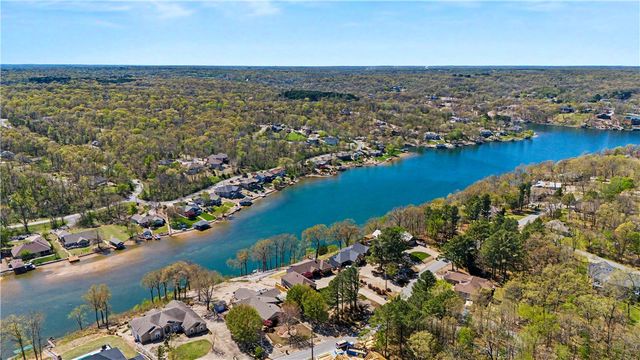 29 Eddleston Drive, Bella Vista, AR 72715
