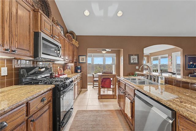 29 Eddleston Drive, Bella Vista, AR 72715