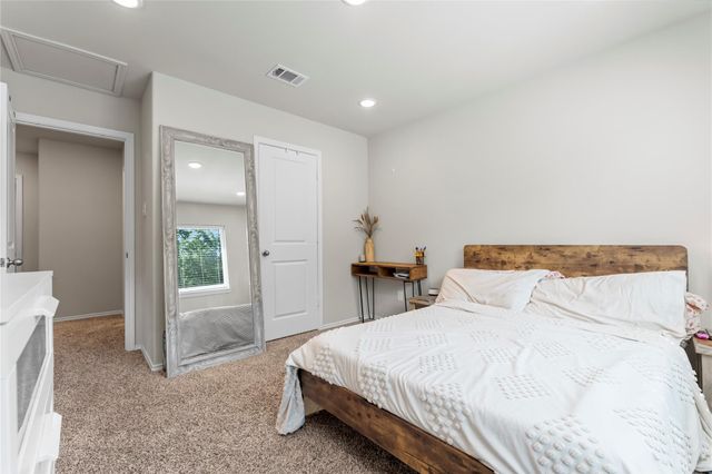 12789 Royal West Drive, Conroe, TX 77303