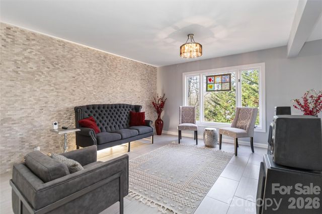 4418 Horseshoe Bend, Matthews, NC 28104