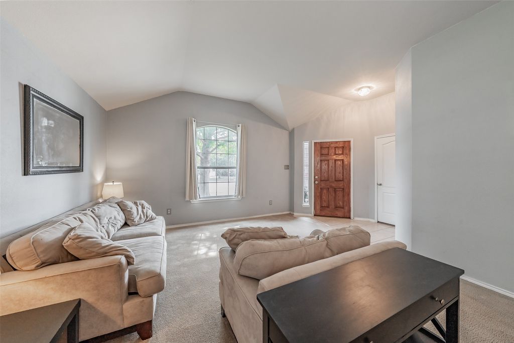 8532 Cactus Patch Way, Fort Worth, TX 76131 — photo 4