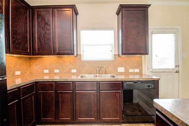 5136 Gable Lane, Houston, TX 77066