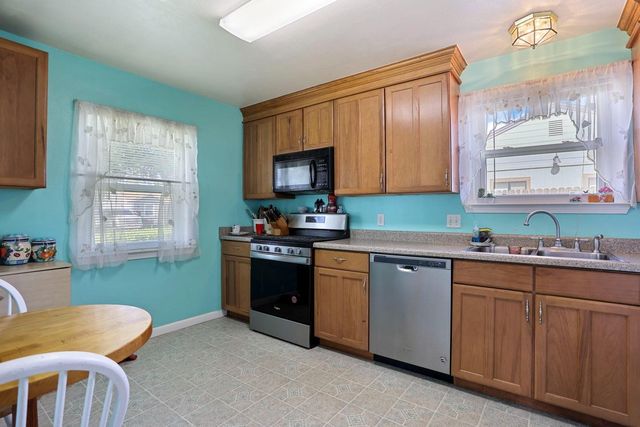 3061 Kroy Way, Sacramento, CA 95820