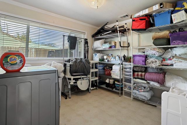 3061 Kroy Way, Sacramento, CA 95820