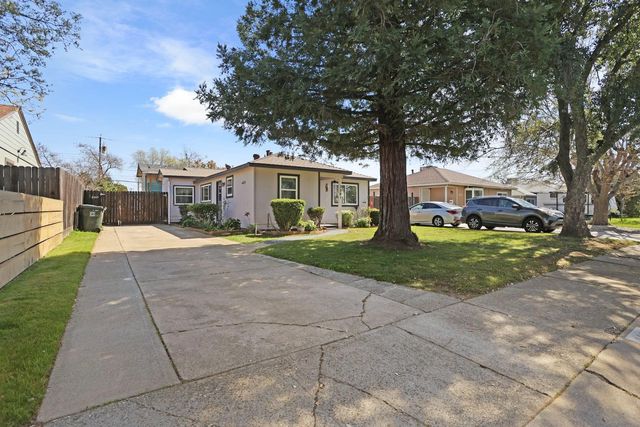 3061 Kroy Way, Sacramento, CA 95820