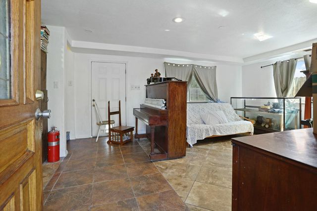 3061 Kroy Way, Sacramento, CA 95820