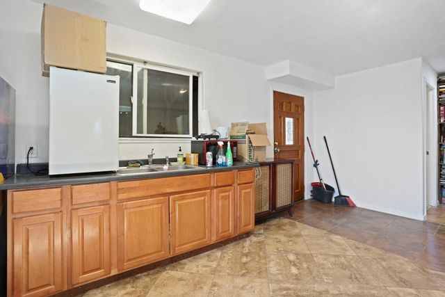 3061 Kroy Way, Sacramento, CA 95820