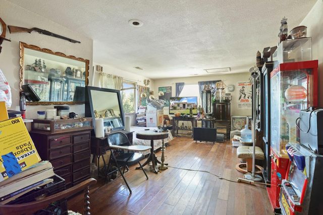 3061 Kroy Way, Sacramento, CA 95820