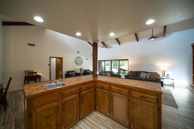 453 Timmy Avenue, Clovis, CA 93612