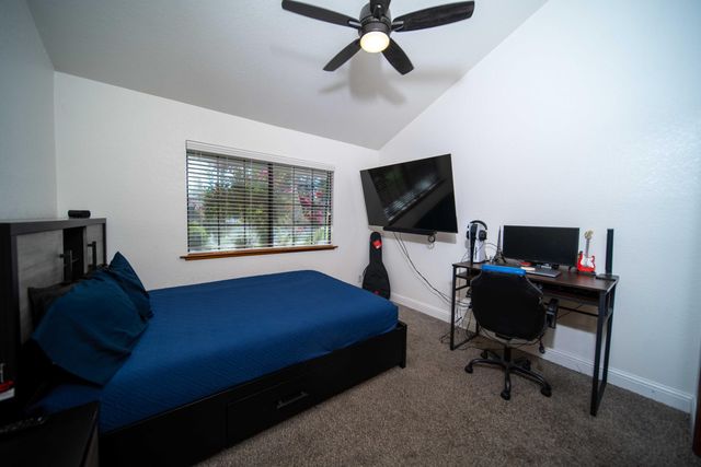 453 Timmy Avenue, Clovis, CA 93612