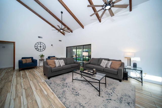 453 Timmy Avenue, Clovis, CA 93612