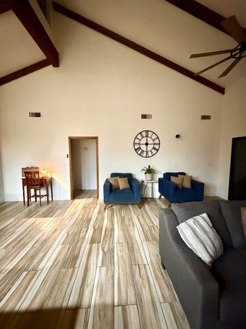 453 Timmy Avenue, Clovis, CA 93612