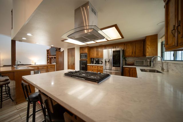 453 Timmy Avenue, Clovis, CA 93612