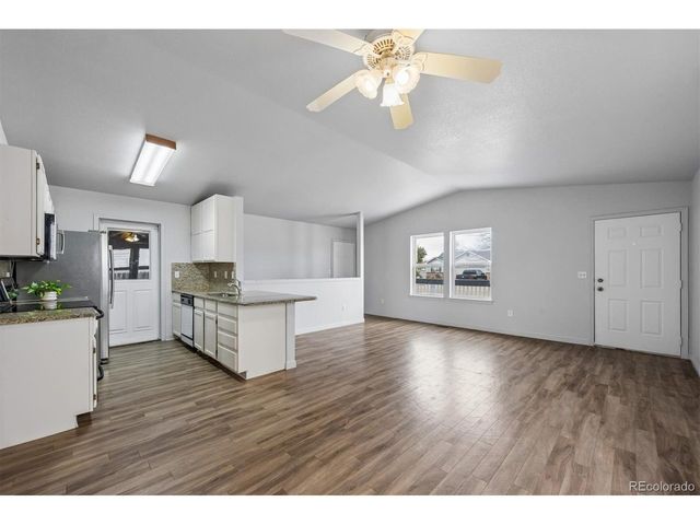 1406 6th St, Fort Lupton, CO 80621