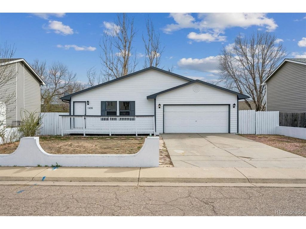 1406 6th St, Fort Lupton, CO 80621