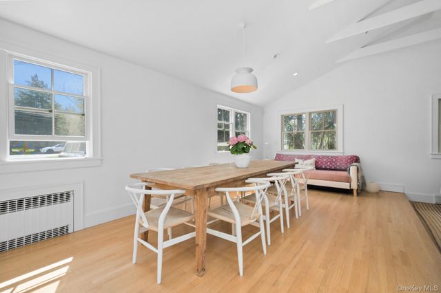 36 S Howells Point Road, Bellport Village, NY 11713