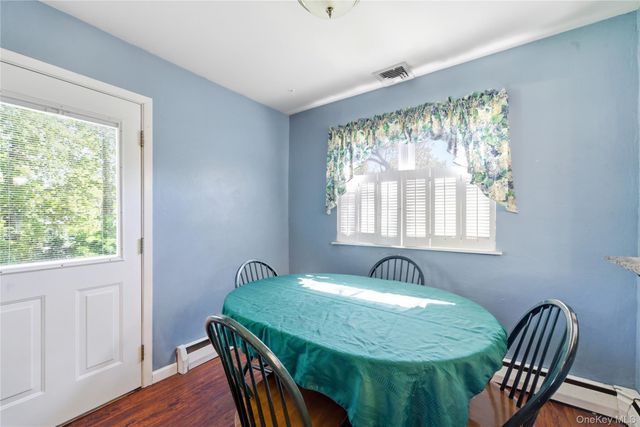 99 Redwood Lane, Massapequa Park, NY 11762