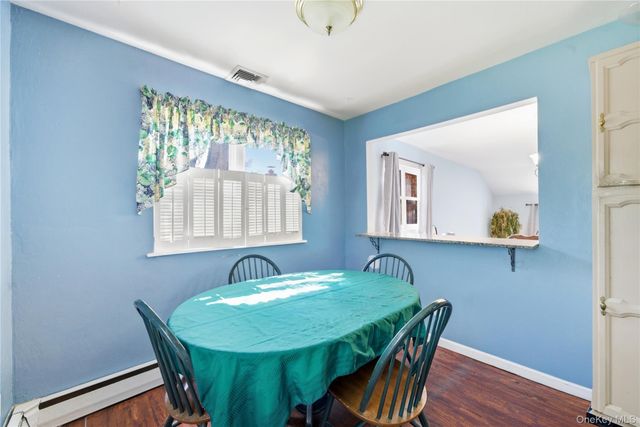99 Redwood Lane, Massapequa Park, NY 11762
