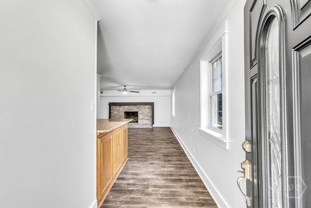 92 Old Mill Road E, Richmond Hill, GA 31324