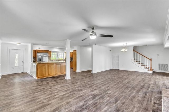 92 Old Mill Road E, Richmond Hill, GA 31324