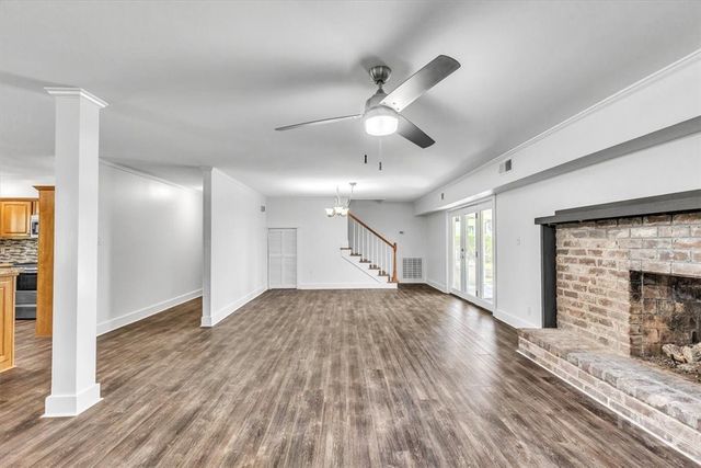 92 Old Mill Road E, Richmond Hill, GA 31324