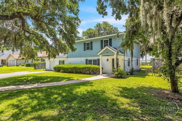 92 Old Mill Road E, Richmond Hill, GA 31324