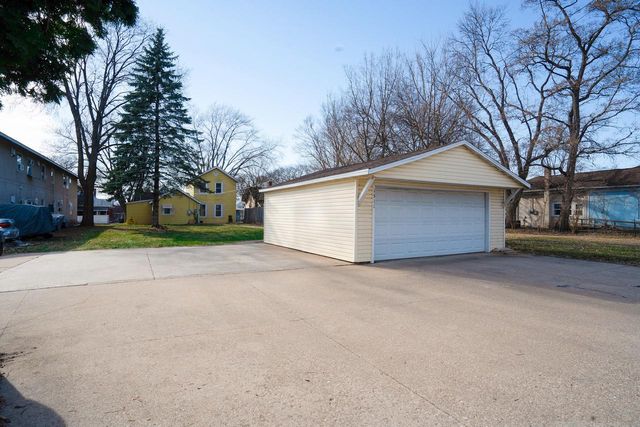 1311 4th STREET S, La Crosse, WI 54601