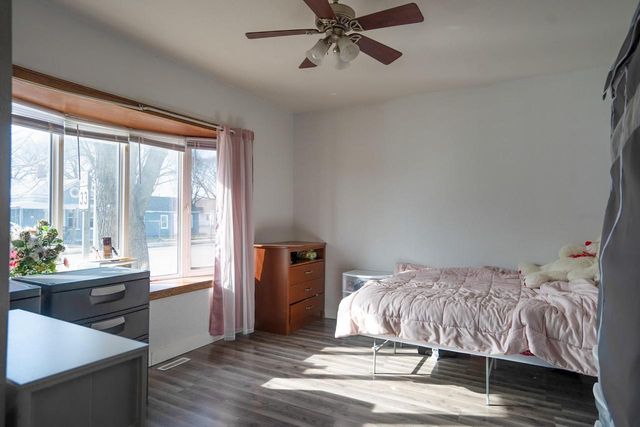 1311 4th STREET S, La Crosse, WI 54601