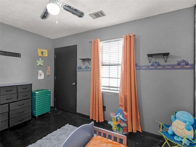 535 Oak Trace Court, Jonesboro, GA 30238