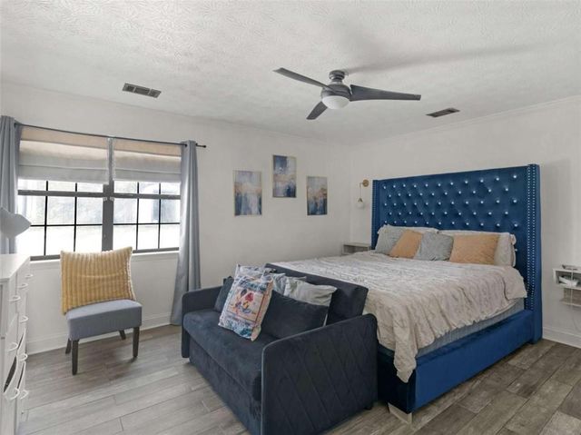 535 Oak Trace Court, Jonesboro, GA 30238