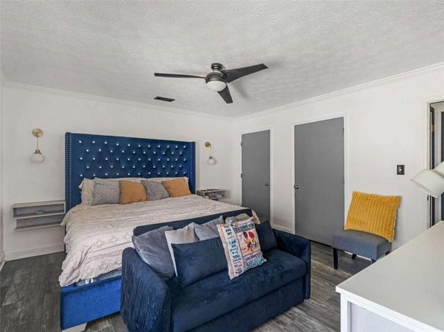 535 Oak Trace Court, Jonesboro, GA 30238