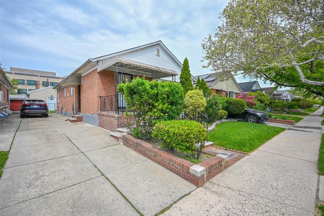 64-50 Utopia Parkway, Fresh Meadows, NY 11365
