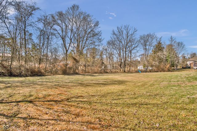 765 S Cedar Keys, North Vernon, IN 47265