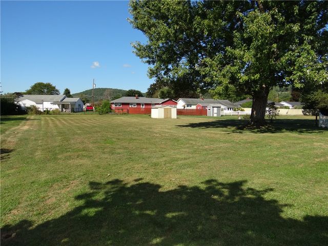 980 Pauline Avenue, Southport, NY 14871