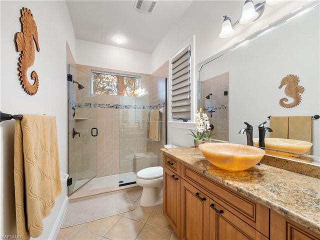 1265 Canterbury DR, Fort Myers, FL 33901