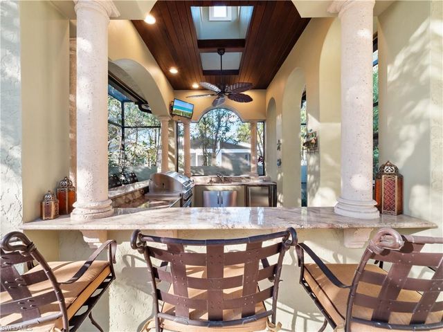 1265 Canterbury DR, Fort Myers, FL 33901