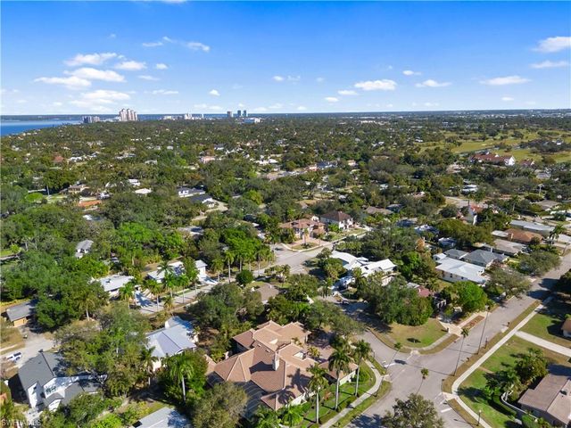 1265 Canterbury DR, Fort Myers, FL 33901