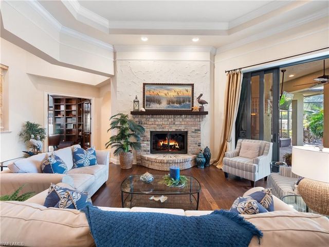 1265 Canterbury DR, Fort Myers, FL 33901