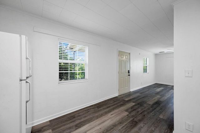 420 Hedgewood Drive, Chattanooga, TN 37405
