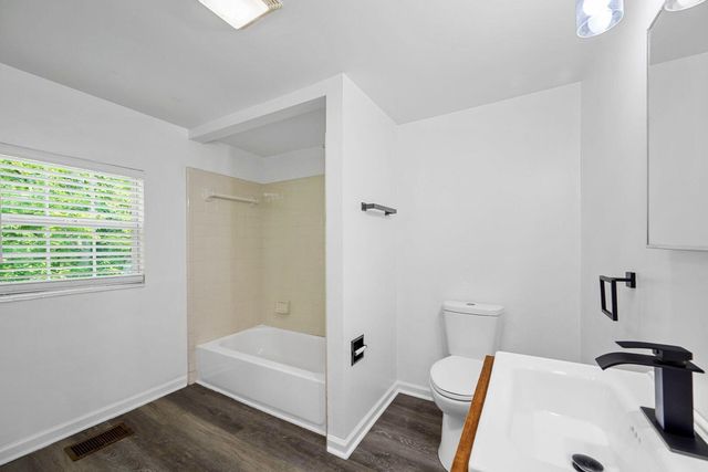 420 Hedgewood Drive, Chattanooga, TN 37405