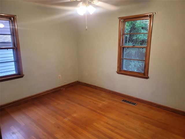 5344 NW 45th Street, Warr Acres, OK 73122