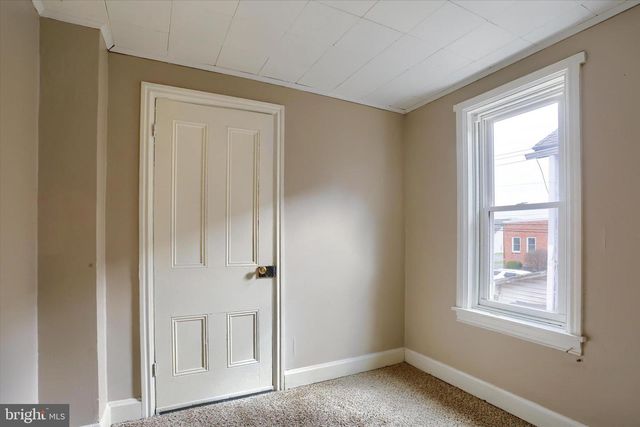 347 E LOUTHER ST, Carlisle, PA 17013