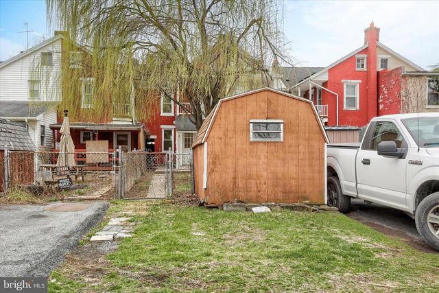 347 E LOUTHER ST, Carlisle, PA 17013
