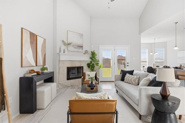 107 Finley ST, Hutto, TX 78634