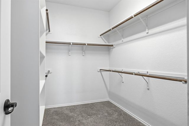 107 Finley ST, Hutto, TX 78634