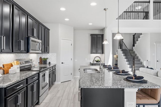 107 Finley ST, Hutto, TX 78634