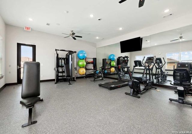 2551 N Guadalupe St # 3108, Seguin, TX 78155