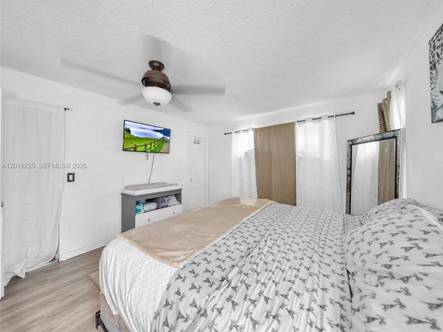 1027 SW 49th Ter, Margate, FL 33068